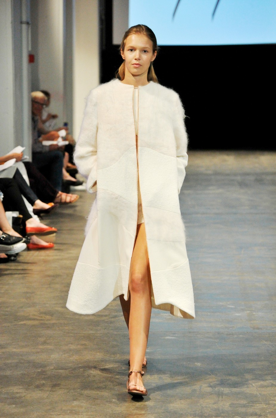 Design: Anni Lehtosalo, Kuosisuunnittelu: Eveliina Netti